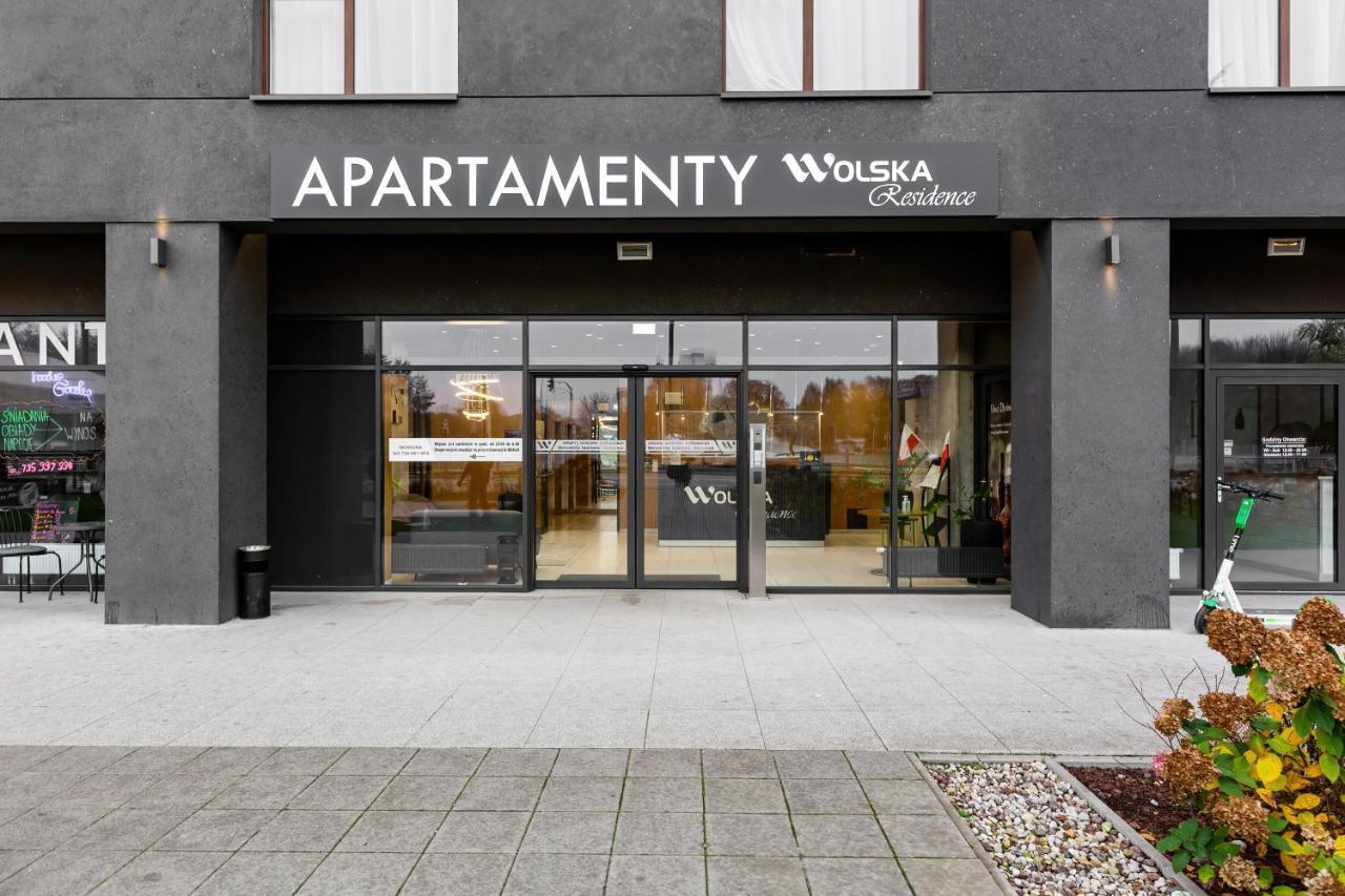 Wolska Residence Apartments With Parking By Noclegi Renters Warszawa Exteriör bild